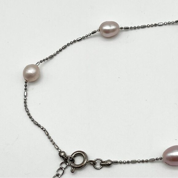 Laila Rowe Dainty Light Pink Faux Pearl Silver Tone Chain Bracelet 8.5” - Picture 3 of 8